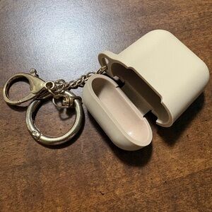Beige 2nd Gen AirPods Case with Keychain